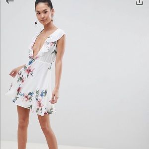 Boohoo Plunge Floral Dress
